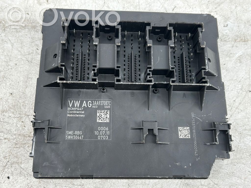 Volkswagen PASSAT B7 Komforta modulis 