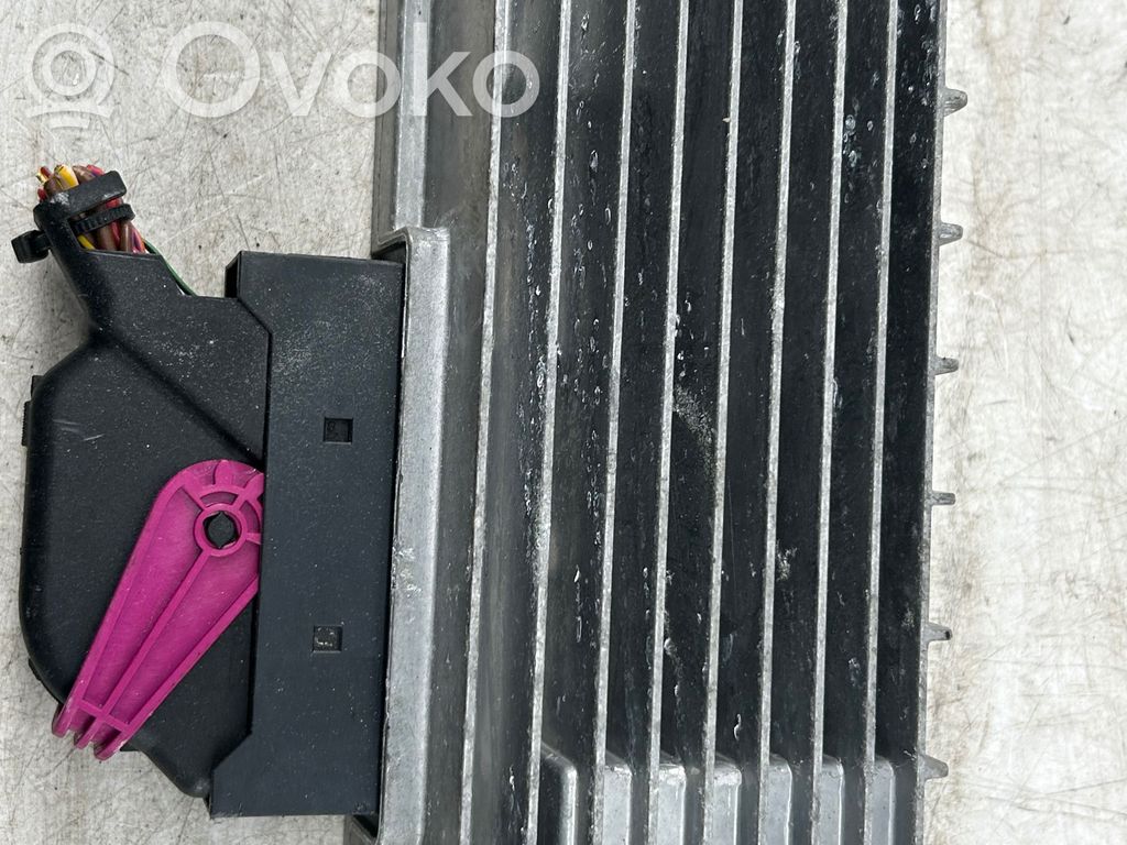 Audi A4 S4 B8 8K Garso stiprintuvas 
