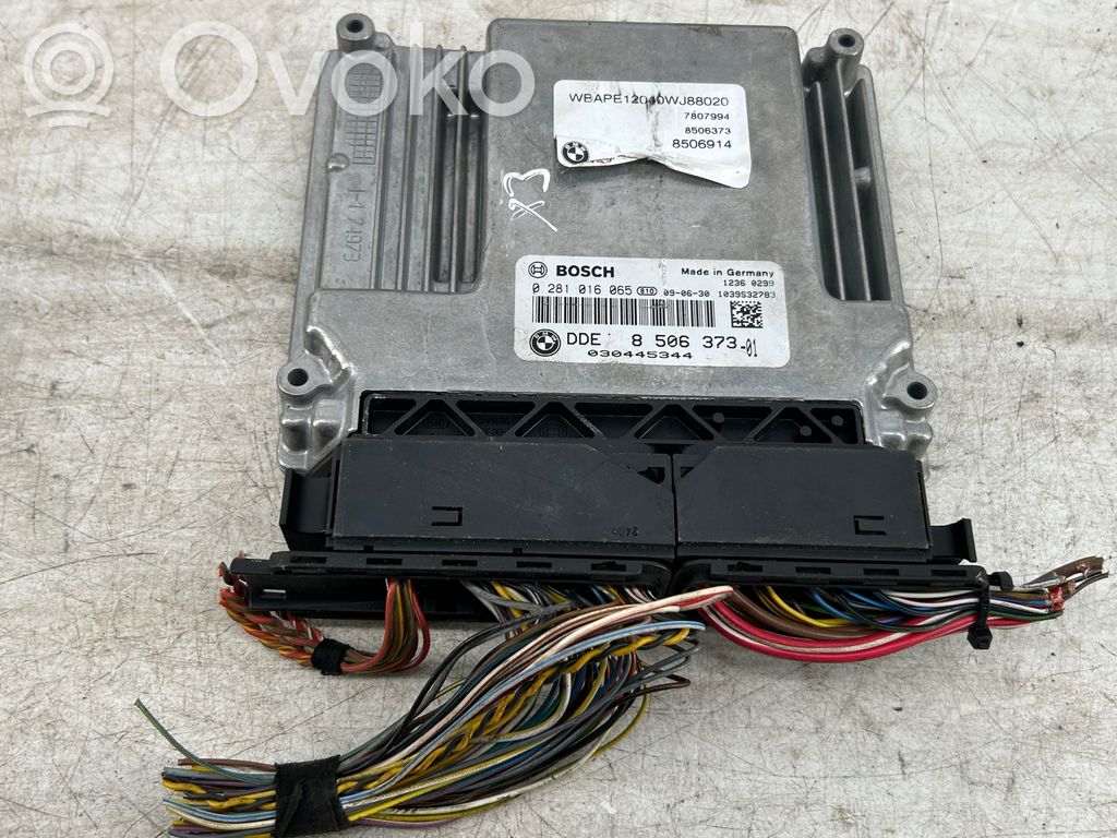 BMW 3 E90 E91 Engine control unit/module 