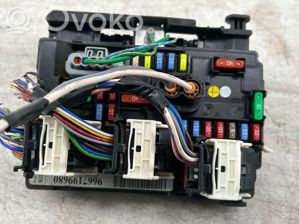 Citroen C4 Grand Picasso Fuse module 