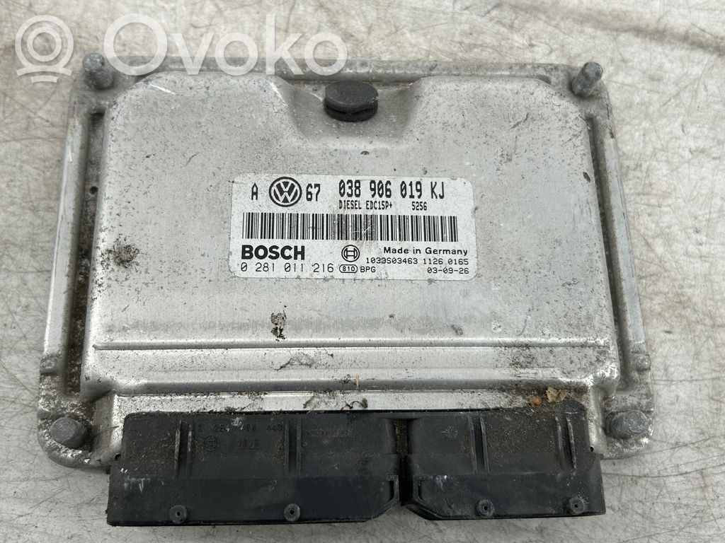 Volkswagen Golf IV Engine control unit/module 