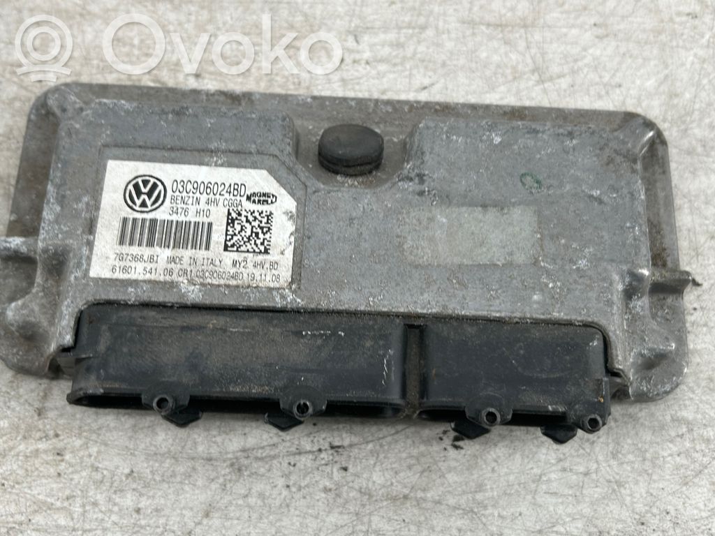 Volkswagen Golf VI Engine control unit/module 