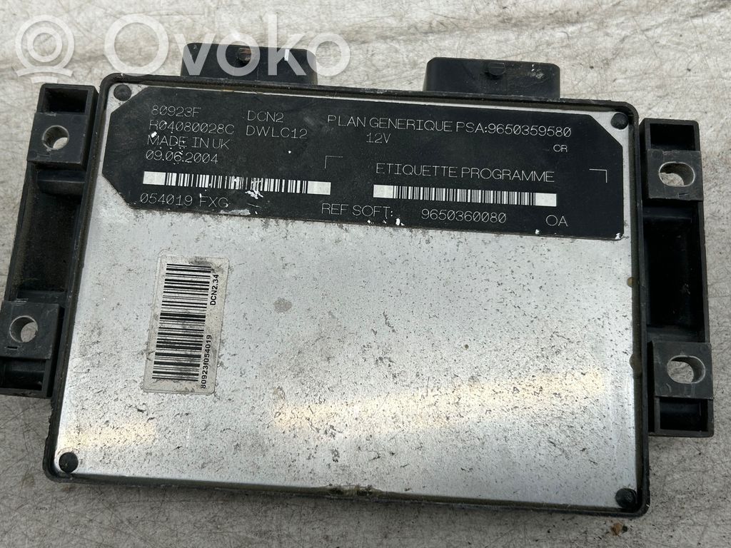 Opel Astra J Engine control unit/module 