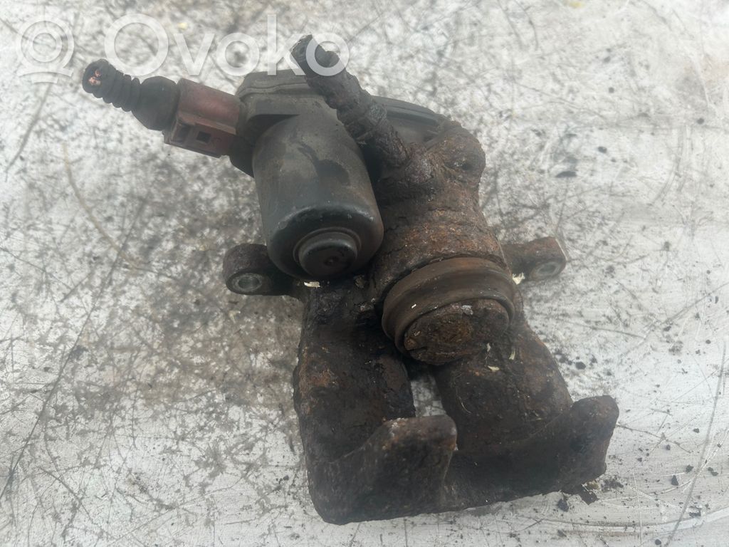 Audi A4 S4 B8 8K Задний суппорт 