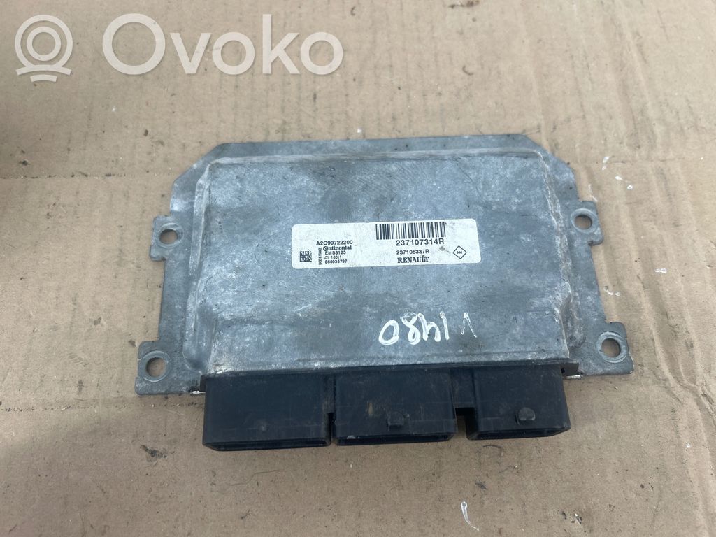 Renault Clio IV Engine control unit/module 
