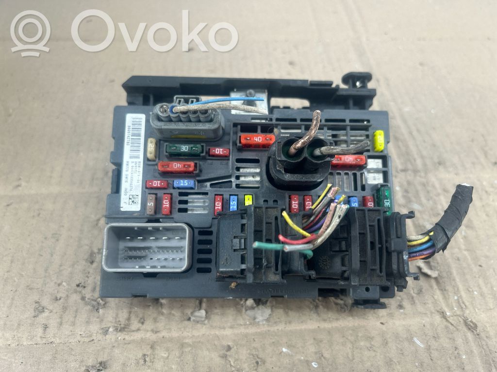 Citroen C4 I Picasso Sicherungskasten 