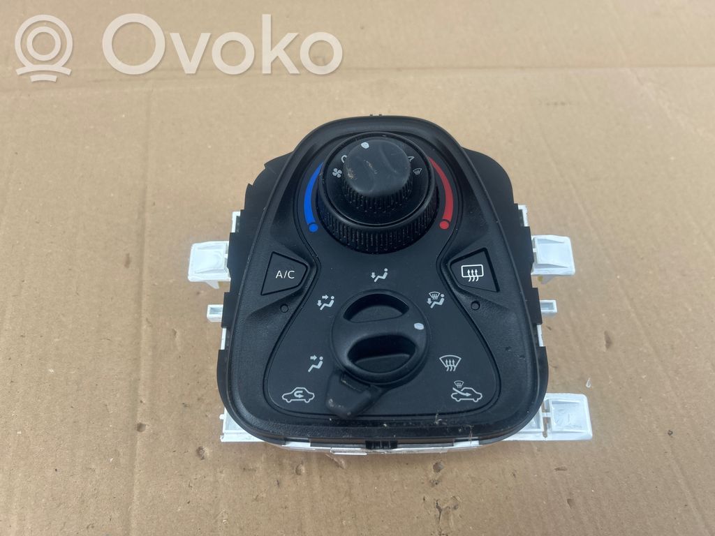 Citroen C1 Climate control unit 