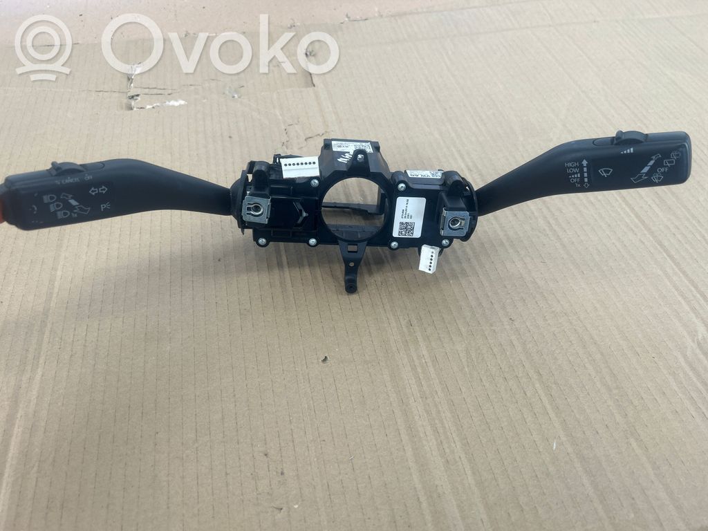 Skoda Yeti (5L) Interruptor/palanca de limpiador de luz de giro 