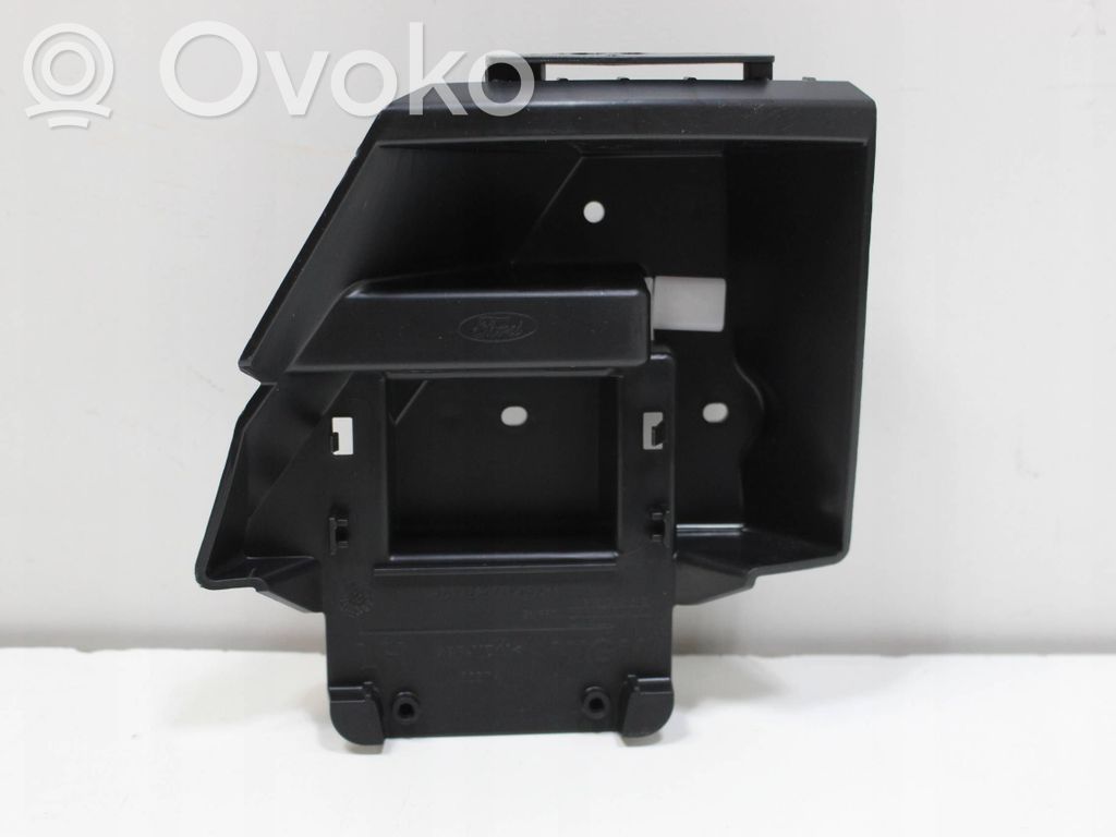 Ford Focus Rear bumper mounting bracket 