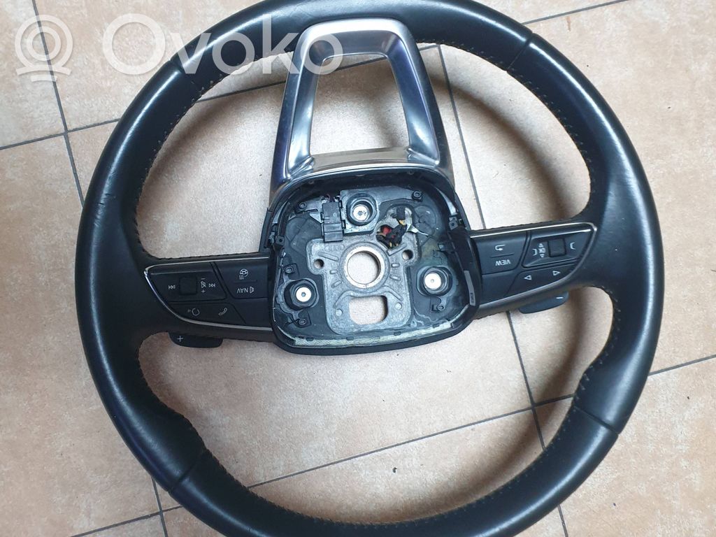 Audi Q3 F3 Руль 