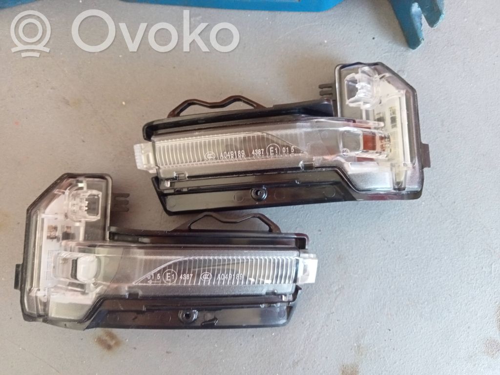 Audi Q3 F3 Spiegelblinker 