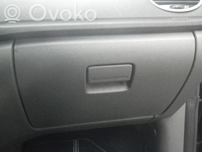 Glove box set