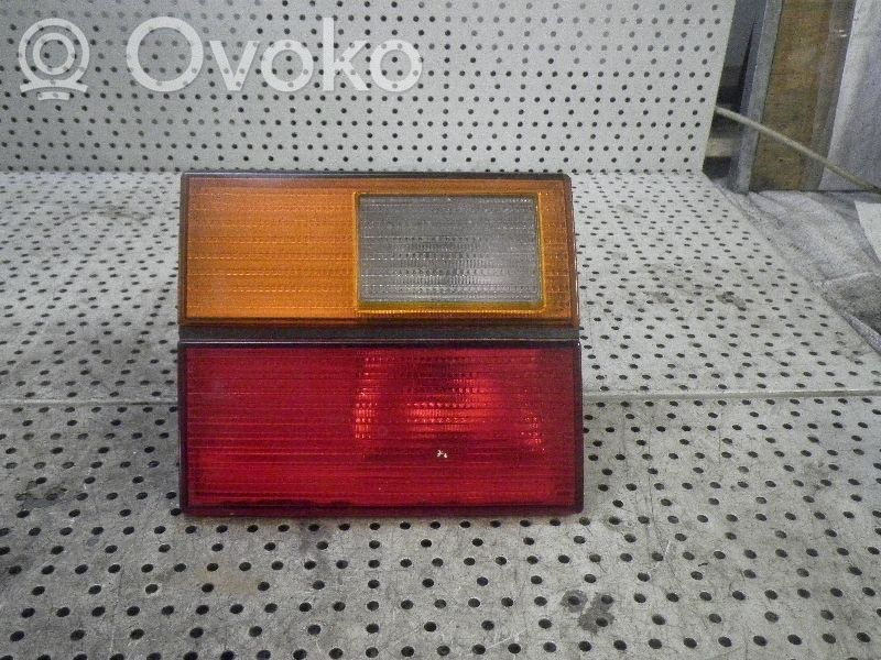 Volkswagen Corrado Lampă spate în capacul portbagajului 