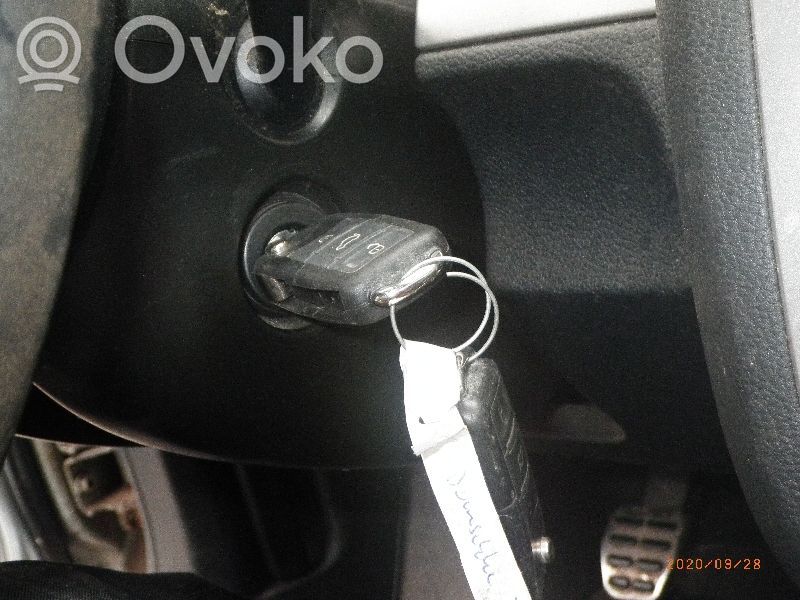 Volkswagen Eos Užvedimo spynelė 