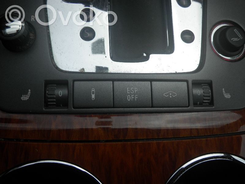 ESP (stability program) switch   3D0959676H