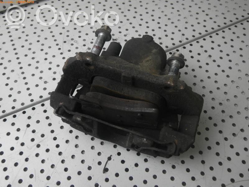 Étrier de frein avant