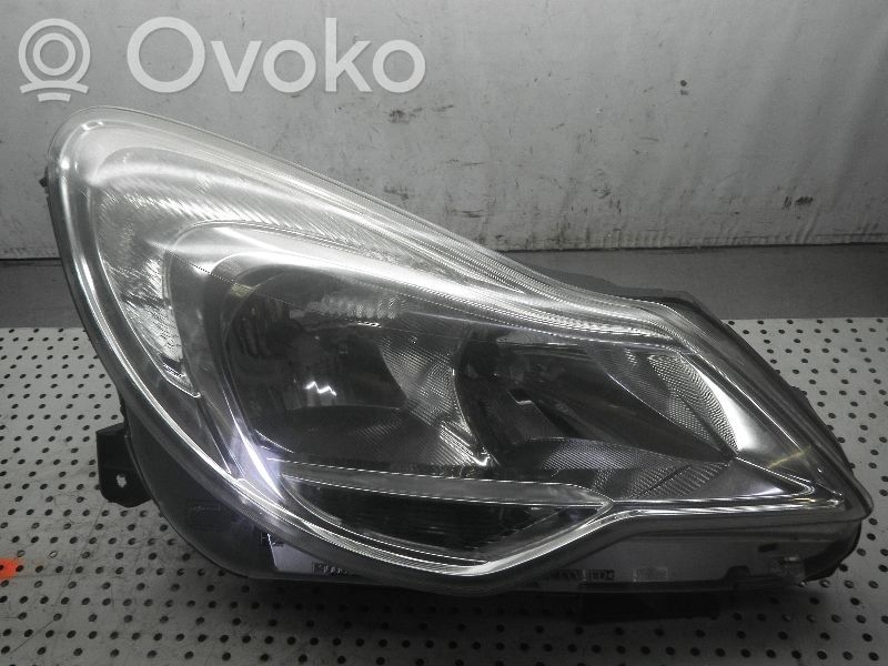 Opel Corsa D Scheinwerfer 