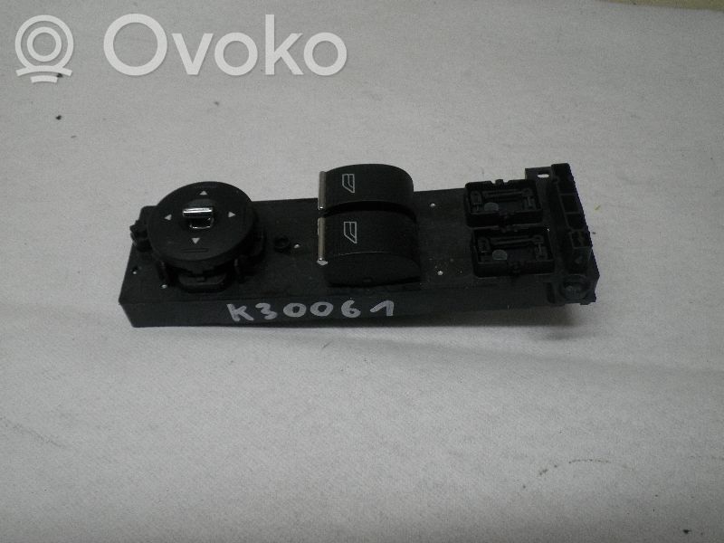 Ford Focus Electric window control switch 
