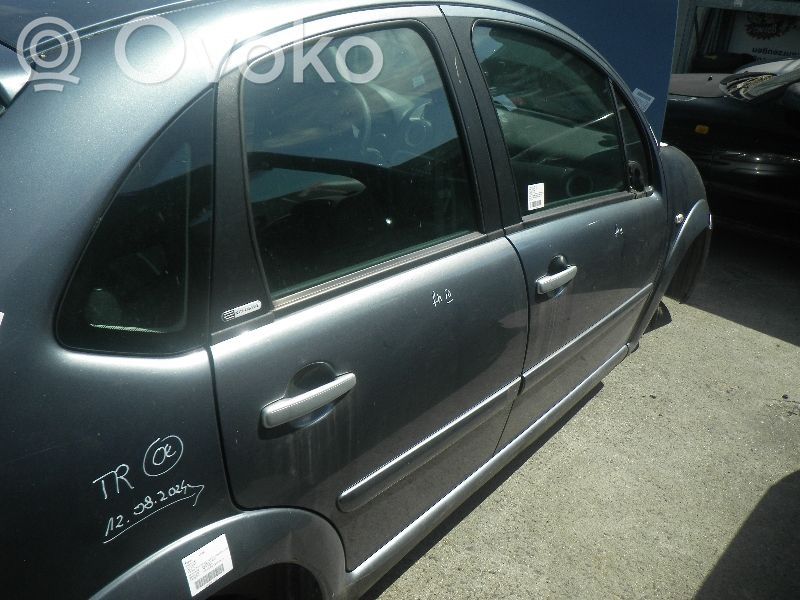 Puerta trasera   9008Q5