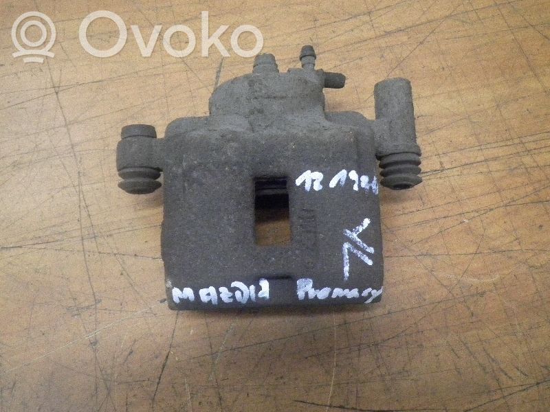 Caliper de freno delantero