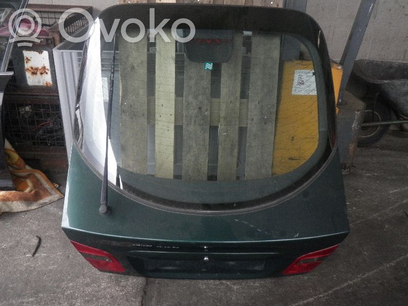 Tailgate/trunk/boot lid
