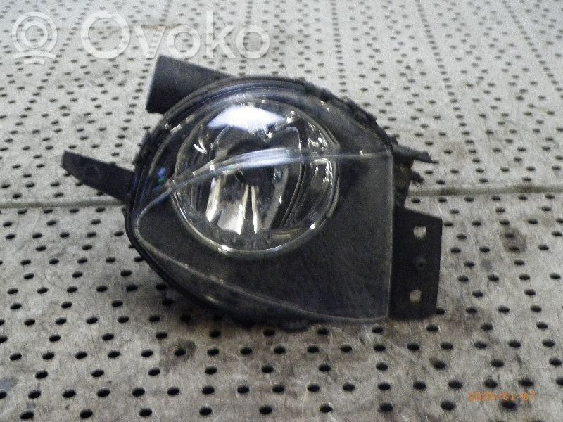 Miglas lukturis priekšā   63176948374