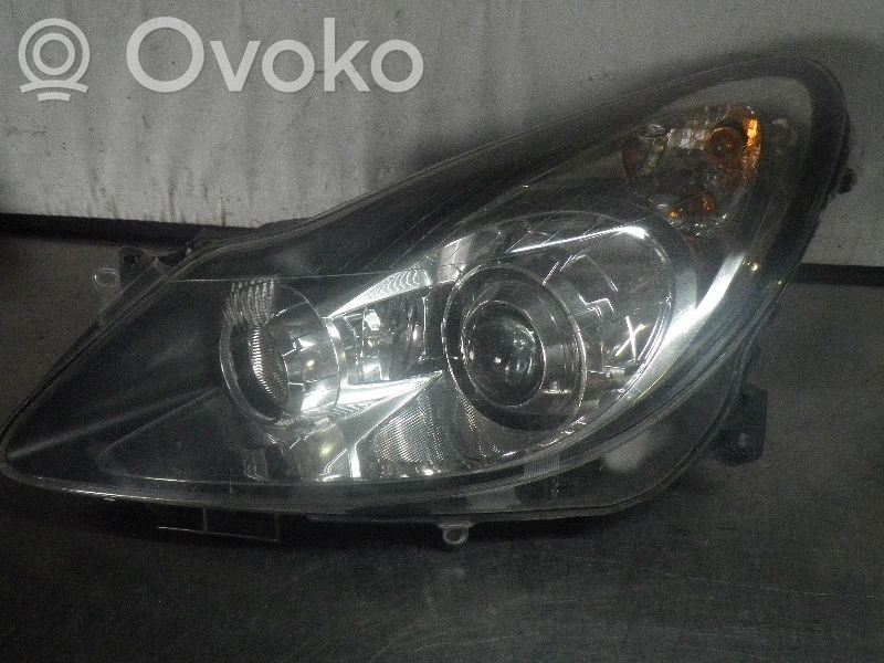 Opel Corsa D Scheinwerfer 