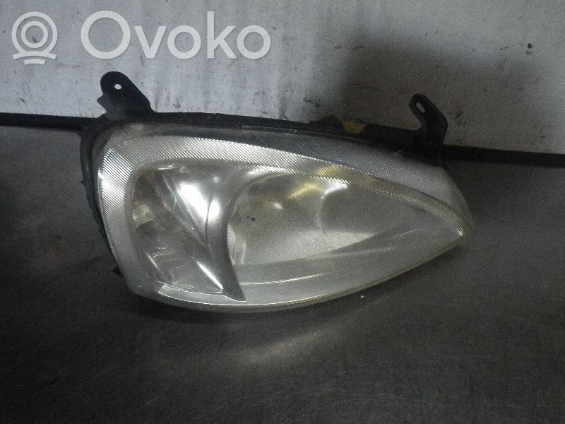 Opel Corsa C Phare frontale 