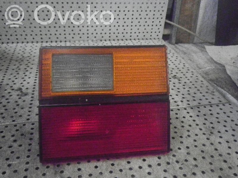 Volkswagen Corrado Lampă spate în capacul portbagajului 