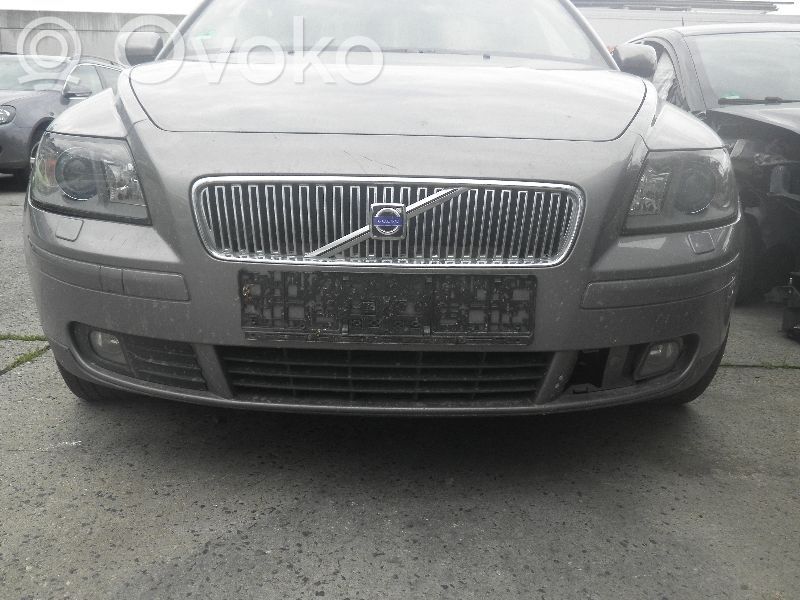 Volvo V50 Parachoques delantero 
