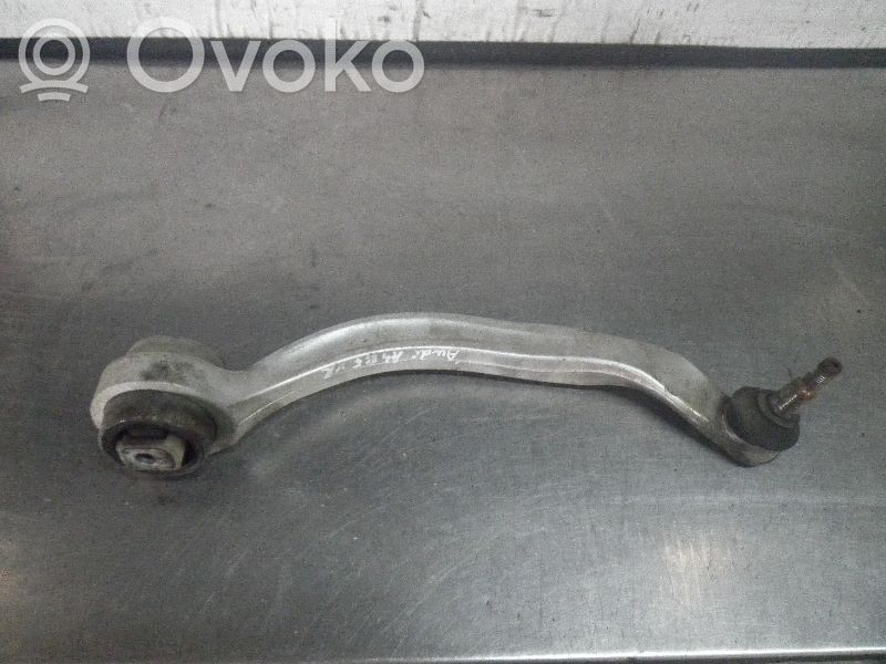 Dakša   8E0407694Q