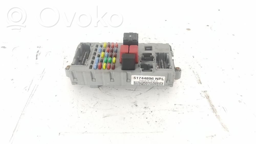 Fiat Punto (188) Fuse box set 