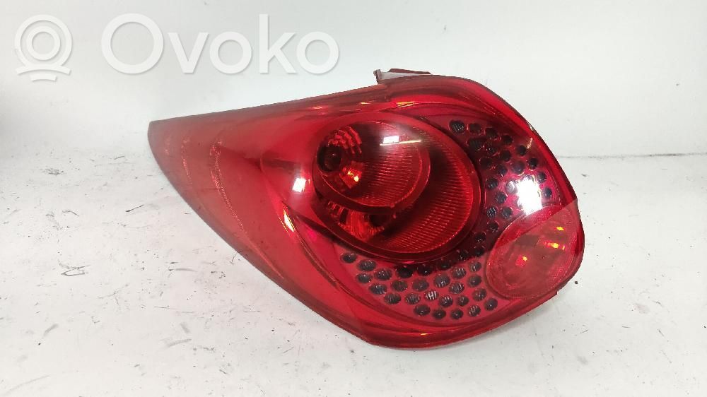 Peugeot 207 Rear/tail lights 