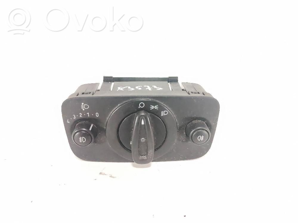 Ford Fiesta Light switch 