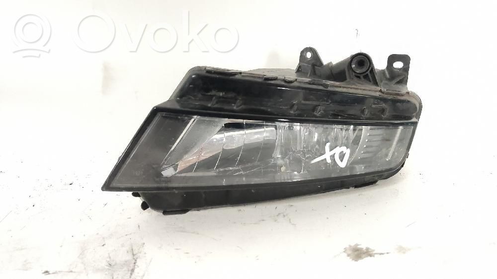 Seat Leon (5F) Etusumuvalo 