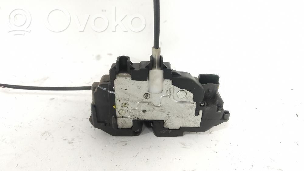 Renault Modus Priekšpusē slēdzene 