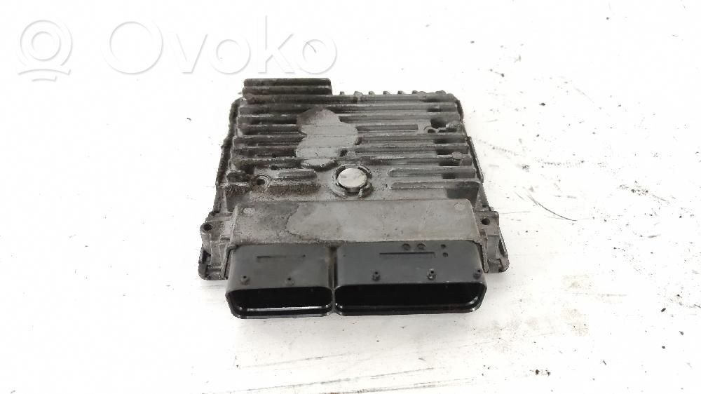 Volkswagen Polo V 6R Engine control unit/module 