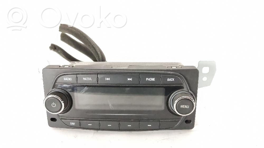 Opel Karl Radio/CD/DVD/GPS head unit 