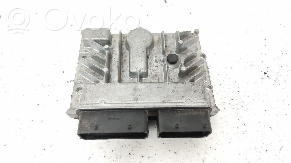 Opel Meriva B Engine control unit/module 