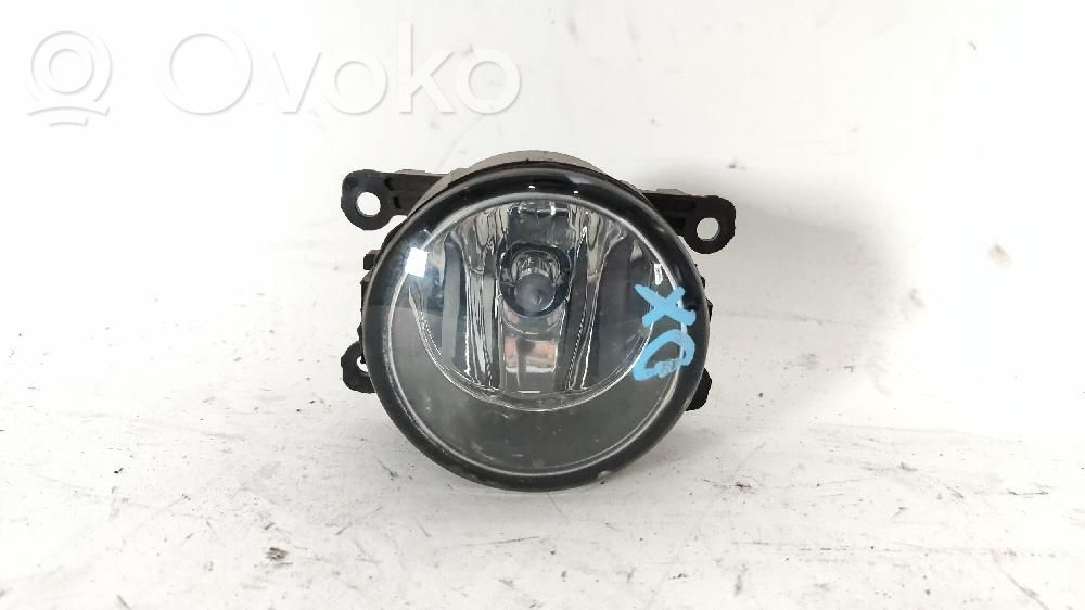 Suzuki Vitara (LY) Miglas lukturis priekšā 
