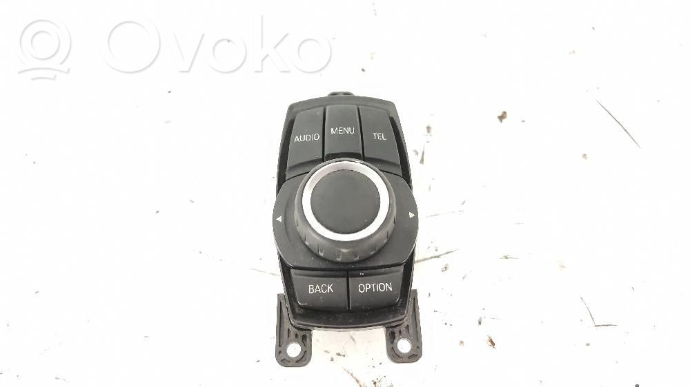 BMW 3 F30 F35 F31 Przyciski / Przełącznik regulacji głośności 
