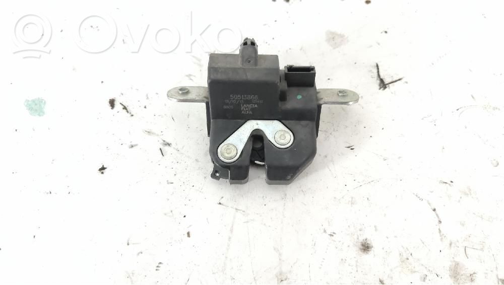 Lancia Ypsilon Tailgate/trunk/boot lock/catch/latch 