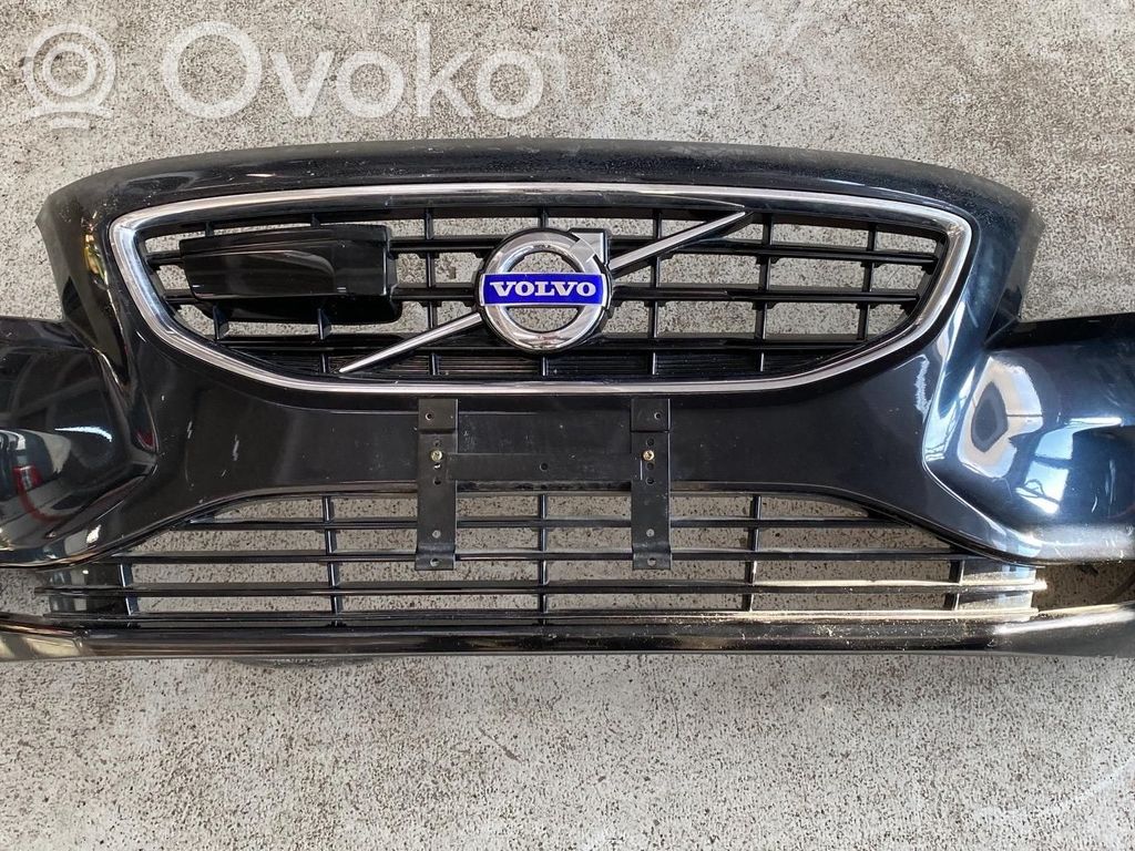 Volvo V40 Bară față 