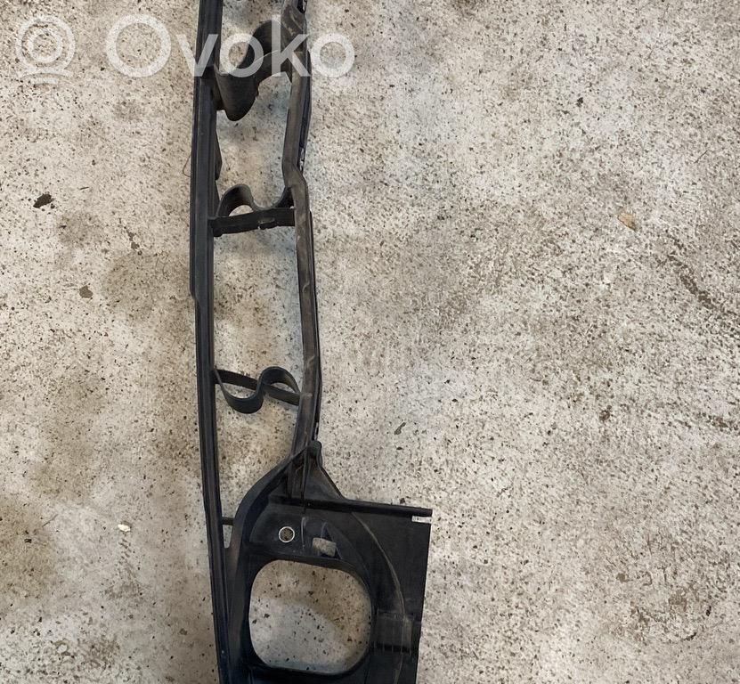BMW X5 E70 Apdaila sparno (moldingas) 