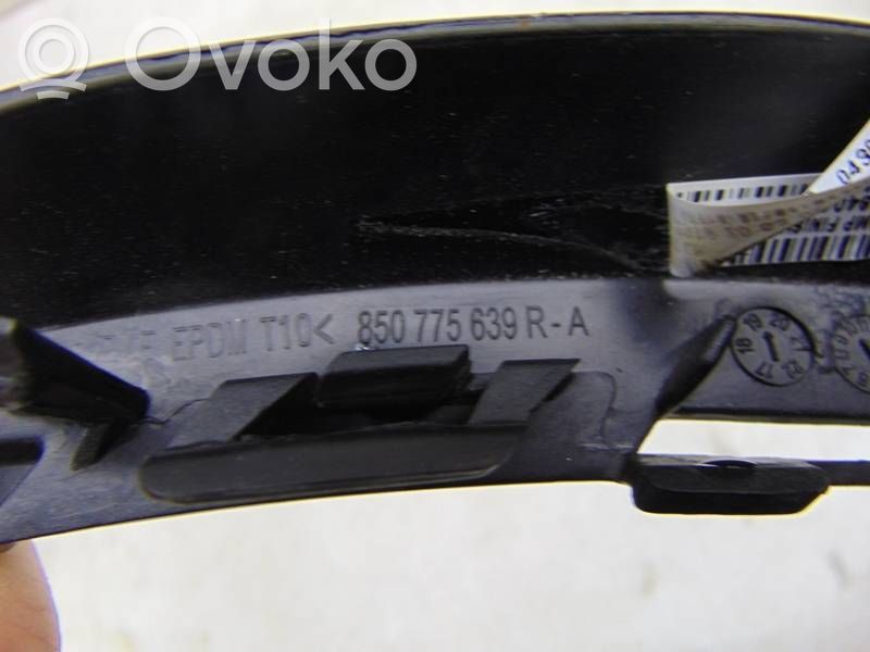 KIA Ceed Front bumper mounting bracket 