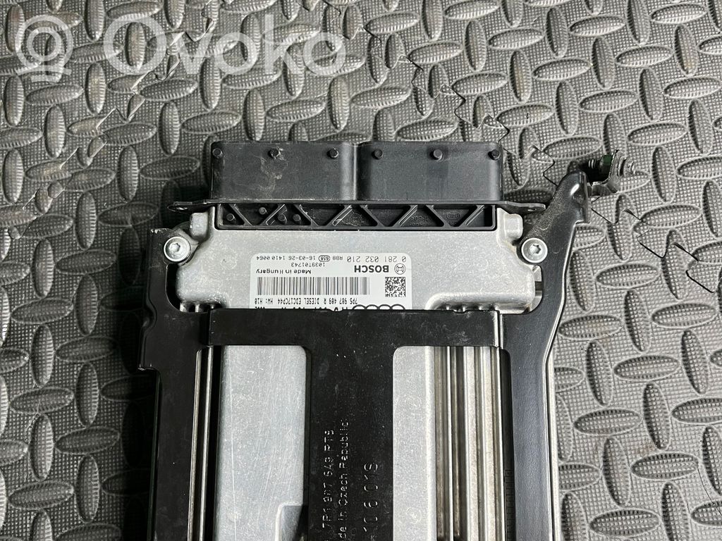 Porsche Cayenne (92A) Engine control unit/module ECU 