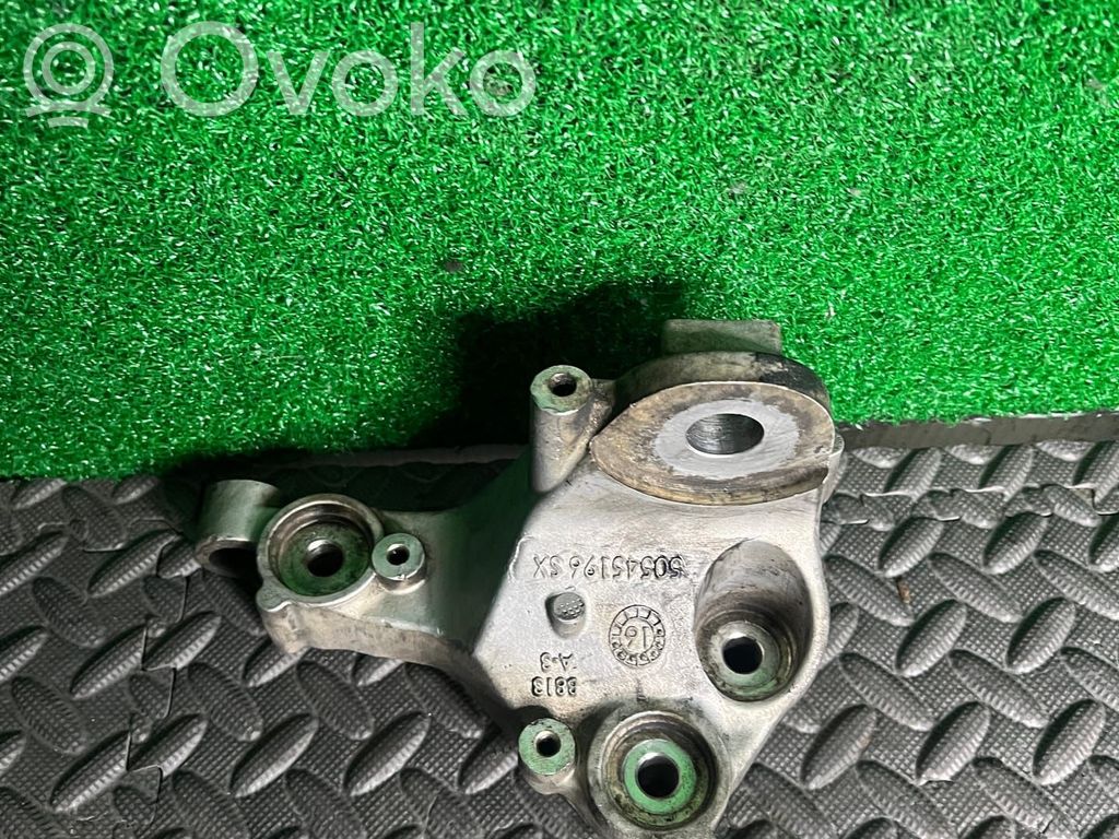Engine mounting bracket   50545196SX