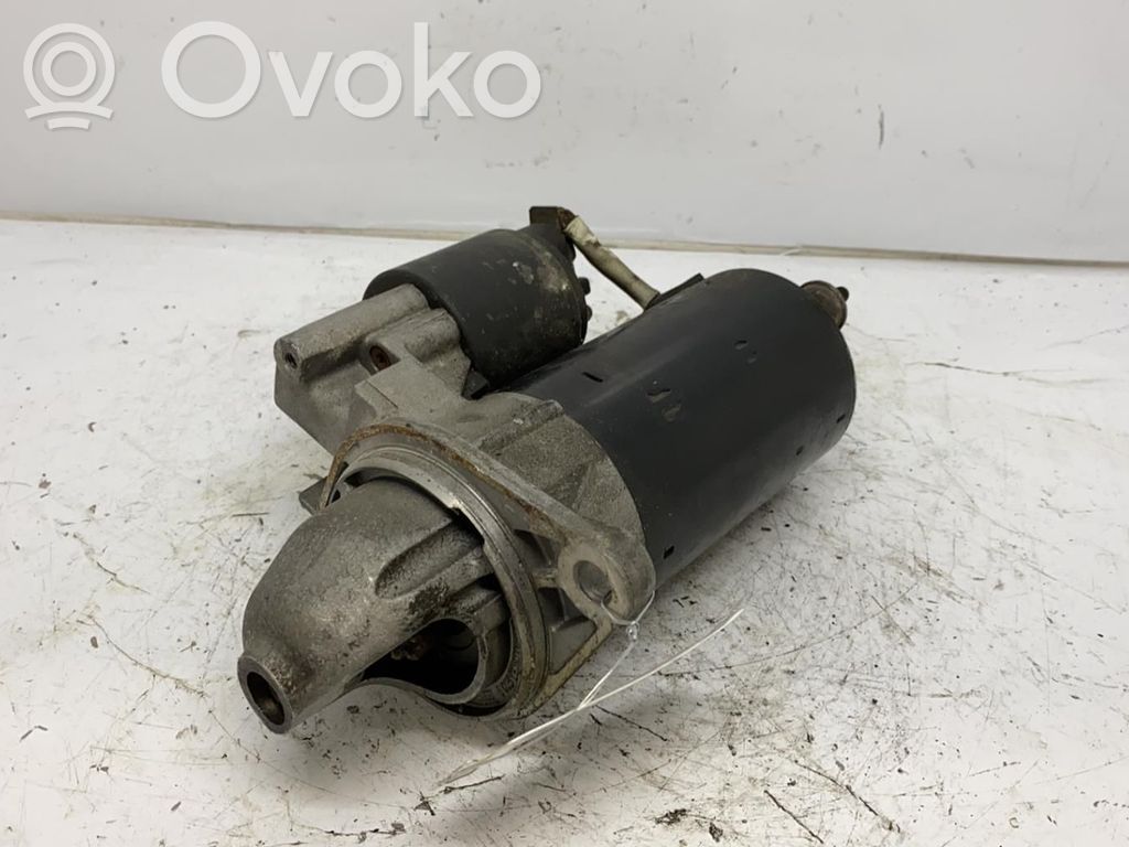 Starter motor   5194899,3957