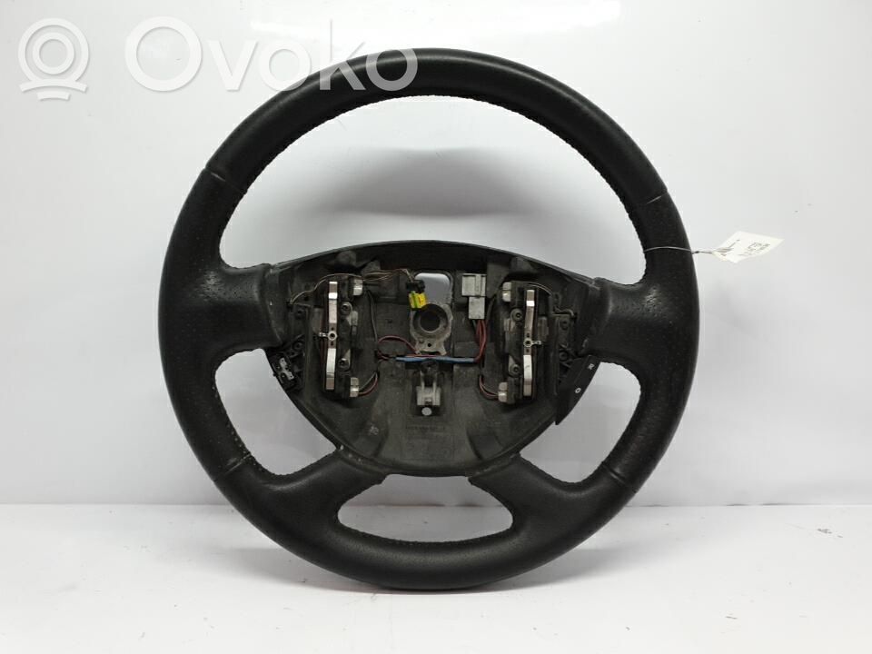 Ohjauspyörä   8200102819