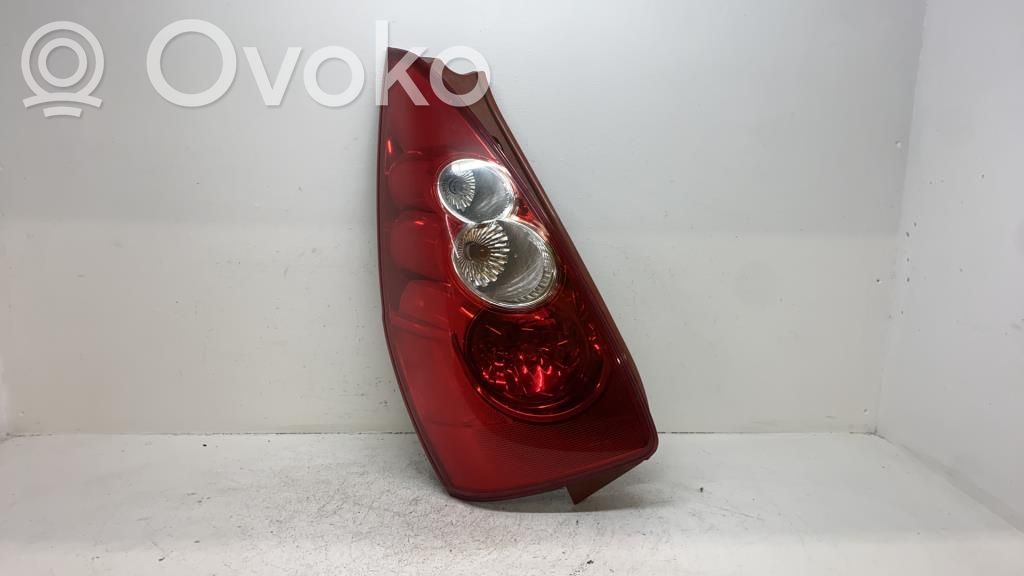 Mazda 5 Rear/tail lights 